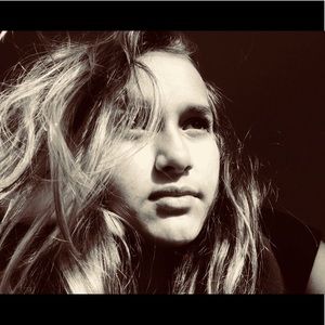 Meet your Posher, Isabella